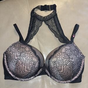 Victoria's Secret Full-Coverage Bra with Textured Fabric brand new with tag